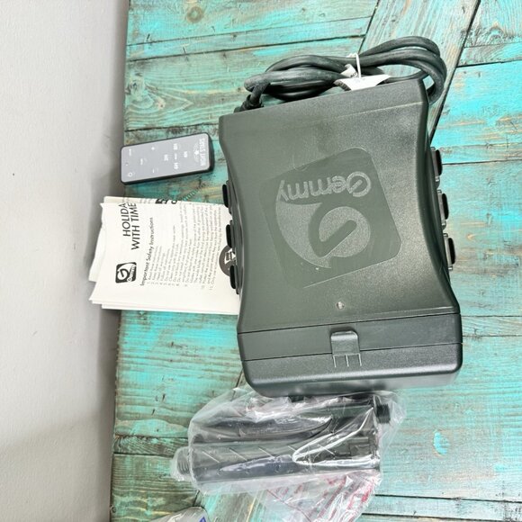 NOS Gemmy Christmas 2010 Create Your Own Holiday Light Show with Timer - Picture 9 of 16